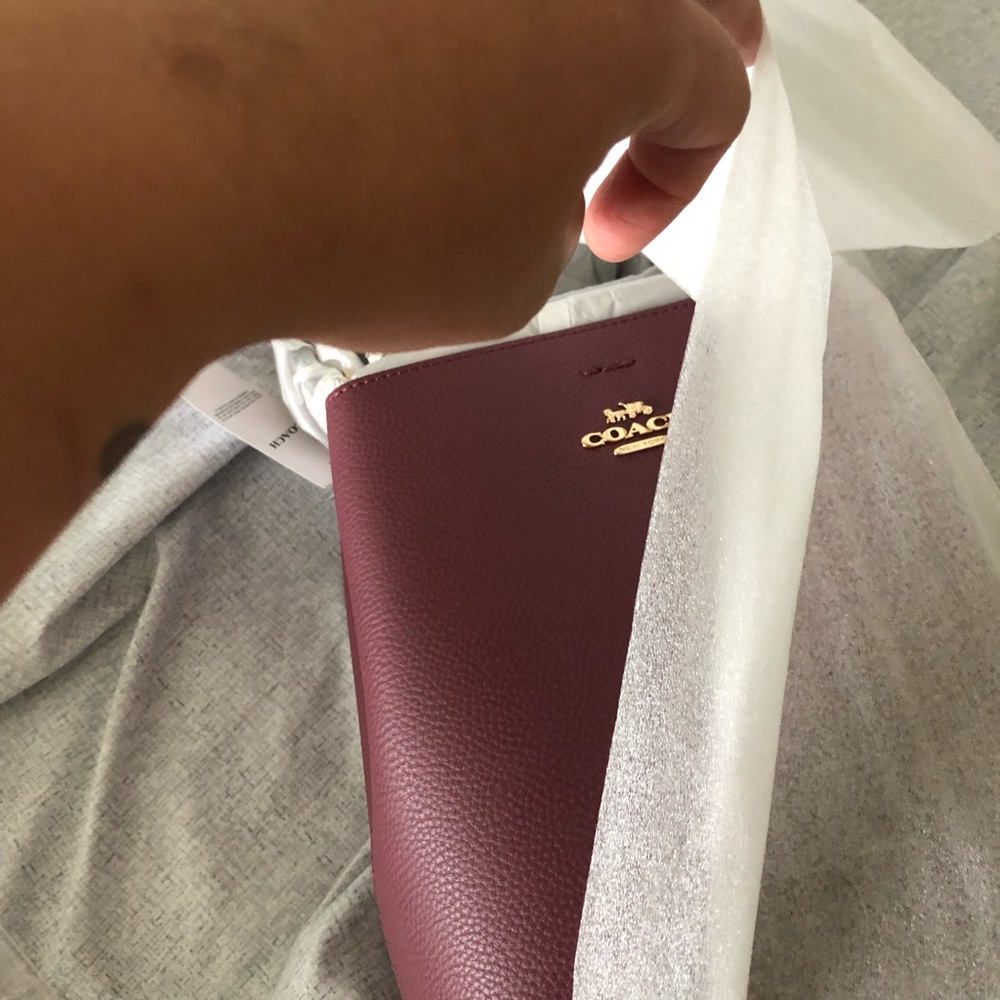 SOLD Coach Mauve Bucket Bag - Picture 4 of 5